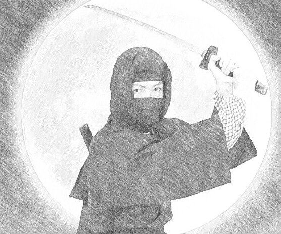 Ninja con una katana, y la luna de fondo